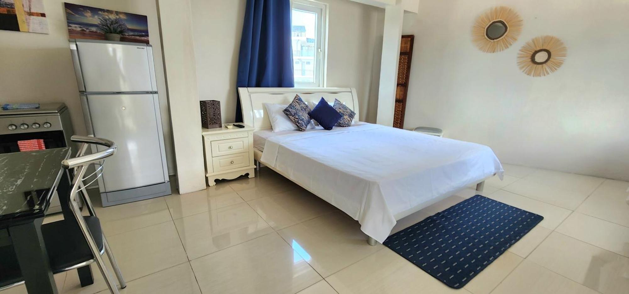 Lovely Studio Apartment With Views Of The Lagoon. Grand Baie Exterior foto